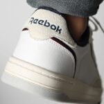 ⁦حذاء ريبوك فيز كورت للجنسين لون أبيض - Reebok Unisex' Phase Court Shoes⁩ - الصورة ⁦9⁩