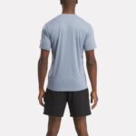 ⁦تيشيرت ريبوك تيك للرجال لون أزرق- Reebok Men' Short Sleeve Tech T-Shirt⁩ - الصورة ⁦2⁩