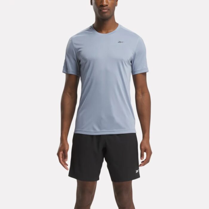 ⁦تيشيرت ريبوك تيك للرجال لون أزرق- Reebok Men' Short Sleeve Tech T-Shirt⁩ - الصورة ⁦4⁩