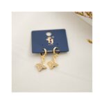 حلق ذهبي زركون بتصميم وردة