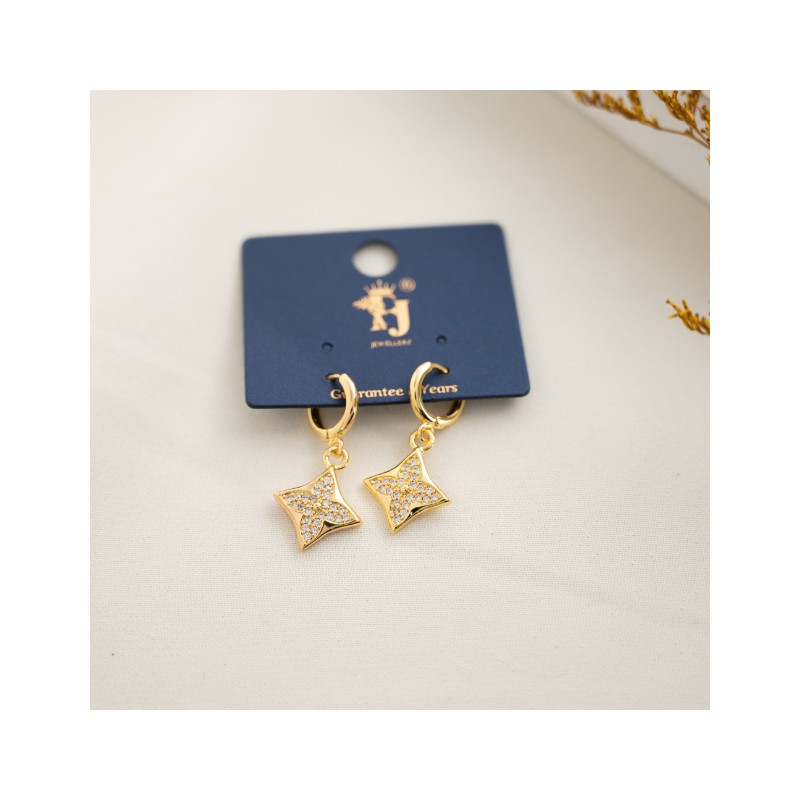 ⁦حلق ذهبي زركون بتصميم وردة⁩ - الصورة ⁦1⁩