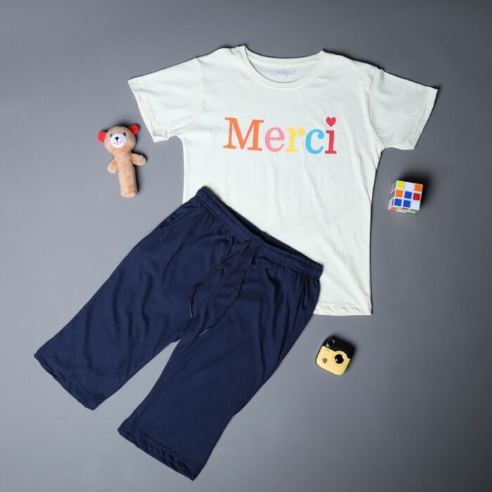 10334736_67dc4b5e81265 طقم قطعتين تيشيرت وشورت للأطفال لون أصفر بارد وكحلي - الصورة 1