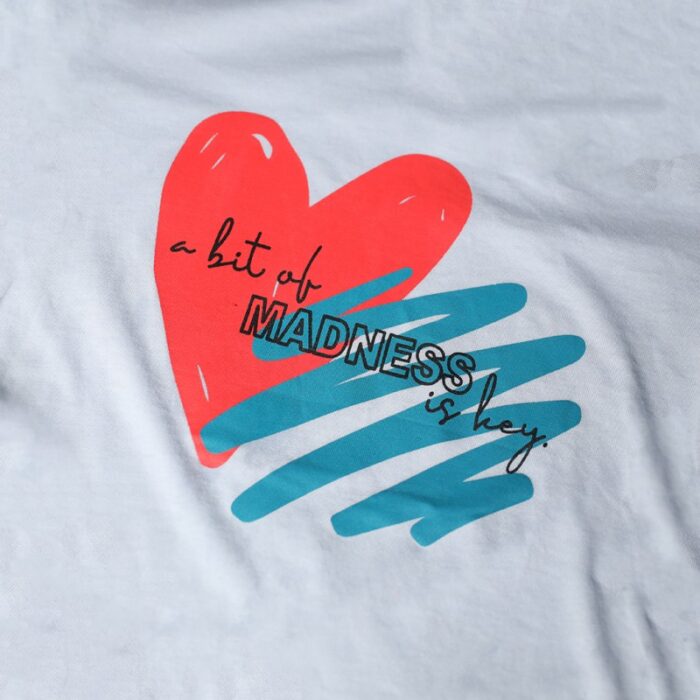 ⁦طقم قطعتين تيشيرت وشورت للأطفال لون أزرق بارد وأسود⁩ - الصورة ⁦4⁩