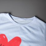 ⁦طقم قطعتين تيشيرت وشورت للأطفال لون أزرق بارد وأسود⁩ - الصورة ⁦5⁩