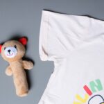 ⁦طقم قطعتين تيشيرت وشورت للأطفال لون زهري بارد وأسود⁩ - الصورة ⁦5⁩