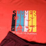 ⁦طقم قطعتين تيشيرت وشورت للأطفال لون برتقالي وخمري⁩ - الصورة ⁦4⁩