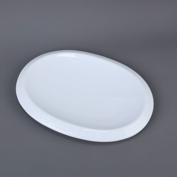 ⁦صحن بورسلان بتصميم بيضاوي حجم 35×27 سم لون أبيض⁩ - الصورة ⁦5⁩