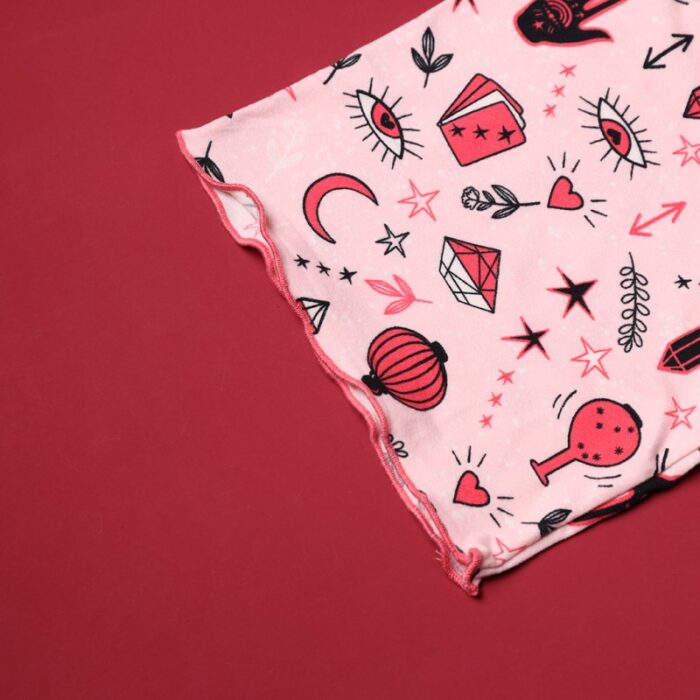 ⁦بجامة صيفية للنساء لون زهري برسومات مختلفة⁩ - الصورة ⁦4⁩