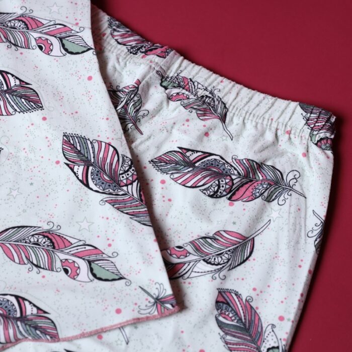 ⁦بجامة صيفية للنساء لون أخضر فاتح بتصميم ريشة⁩ - الصورة ⁦3⁩