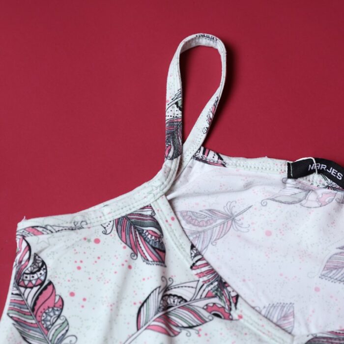 ⁦بجامة صيفية للنساء لون أخضر فاتح بتصميم ريشة⁩ - الصورة ⁦5⁩