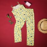 ⁦بجامة صيفية للنساء لون أصفر بتصميم رسومات⁩ - الصورة ⁦2⁩