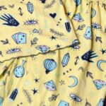 ⁦بجامة صيفية للنساء لون أصفر بتصميم رسومات⁩ - الصورة ⁦4⁩