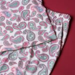 ⁦بجامة صيفية للنساء لون بيج وأخضر بتصميم زخارف⁩ - الصورة ⁦3⁩