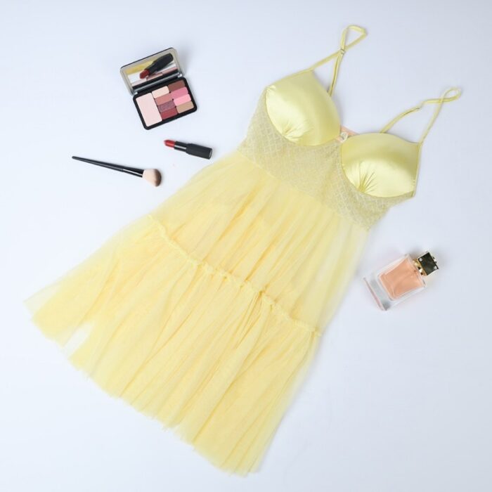 10334943_67dc4d4465110 بيبي دول لانجري قطعة واحدة لون أصفر - الصورة 1