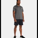 ⁦شورت اندر ارمور لانش 7 للرجال لون اسود-Under Armour Men's UA Launch 7" Shorts⁩ - الصورة ⁦3⁩