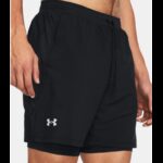 ⁦شورت اندر ارمور لانش7 2 في 1 للرجال لون اسود-Under Armour Men's UA Launch 7" 2-in-1 Shorts⁩ - الصورة ⁦4⁩