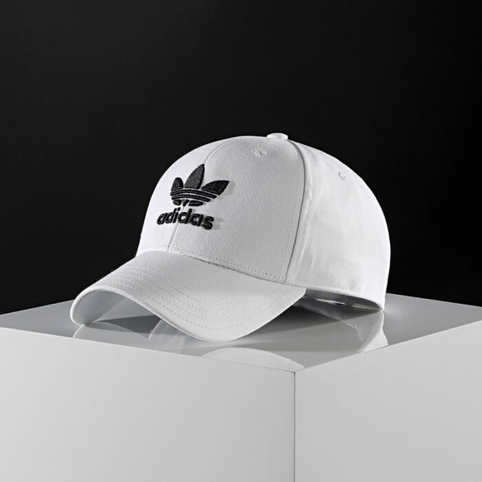⁦طاقية اديداس تريفول بيسبول للجنسين لون ابيض-adidas Unisex' Trefoil Baseball Cap White⁩ - الصورة ⁦11⁩