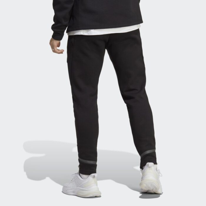 ⁦بنطلون اديداس ديزانيد للرجال لون اسود-adidas Mens' Designed for Gameday Pants - Black⁩ - الصورة ⁦2⁩