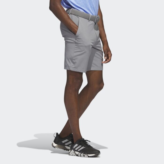 ⁦شورت اديداس جولف للرجال لون رمادي-adidas Men's Golf Ultimate365 8.5-Inch Golf Shorts⁩ - الصورة ⁦4⁩