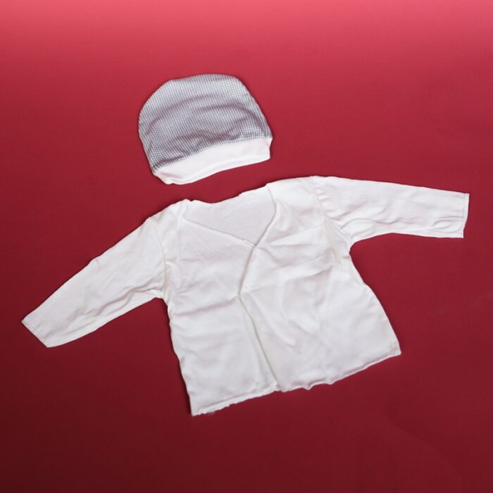 ⁦طقم للأطفال حديثي الولادة 10 قطع لون سكني وأبيض⁩ - الصورة ⁦9⁩