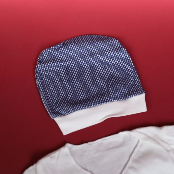 ⁦طقم للأطفال حديثي الولادة 10 قطع لون كحلي و أبيض⁩ - الصورة ⁦12⁩