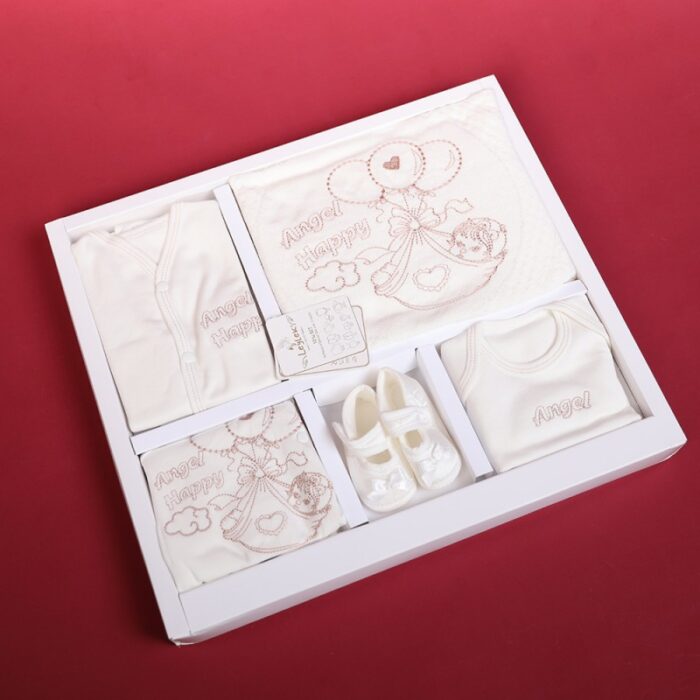 10335113_67dc4e856a9da طقم للأطفال حديثي الولادة 10 قطع لون أوف وايت وبيج - الصورة 1