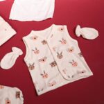 ⁦طقم للأطفال حديثي الولادة 10 قطع لون بيج⁩ - الصورة ⁦11⁩