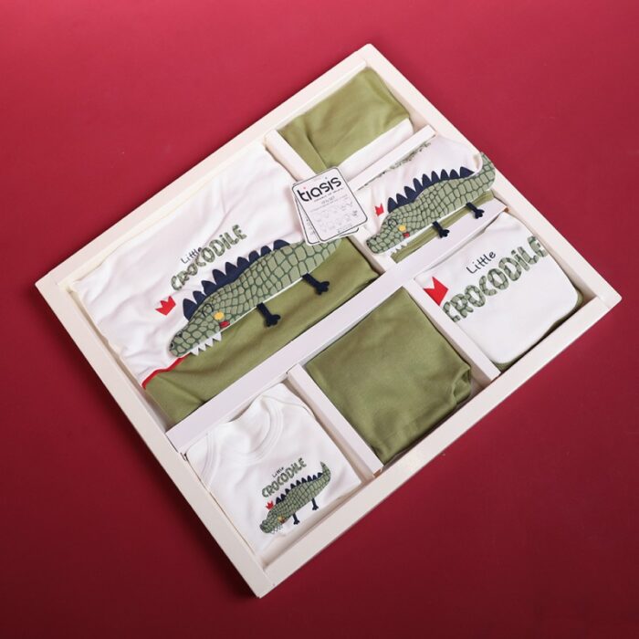 ⁦طقم للأطفال حديثي الولادة 10 قطع لون أبيض وأخضر⁩ - الصورة ⁦2⁩