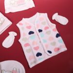 ⁦طقم للأطفال حديثي الولادة 10 قطع لون زهري⁩ - الصورة ⁦7⁩