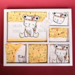 طقم للأطفال حديثي الولادة 10 قطع لون أصفر و أبيض