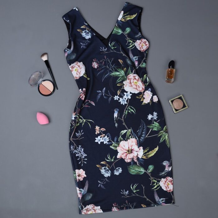 10335157_67dc4ef1c3b97 فستان حفر للنساء لون كحلي بتصميم عصفور - الصورة 1