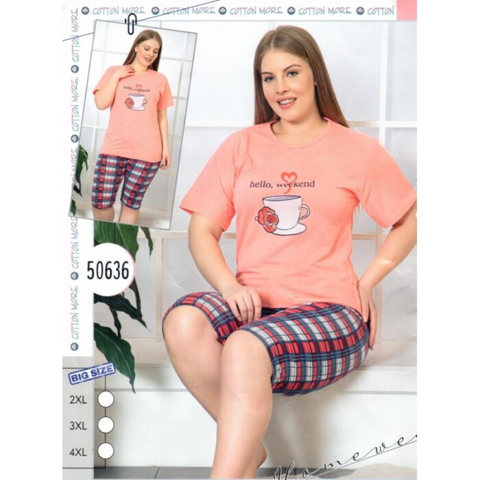 10335175_67dc4f574985b بجامة نص كم مع شورت للنساء لون بطيخي بتصميم hello - الصورة 1