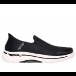 ⁦Skechers Men's Slip-ins: GO WALK Arch Fit - Hands Free Shoes - حذاء سكيتشرز ليب اون: جو ووك ارتش فيت هاند فري للرجال لون اسود ونعل ابيض⁩ - الصورة ⁦2⁩
