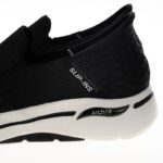 ⁦Skechers Men's Slip-ins: GO WALK Arch Fit - Hands Free Shoes - حذاء سكيتشرز ليب اون: جو ووك ارتش فيت هاند فري للرجال لون اسود ونعل ابيض⁩ - الصورة ⁦9⁩