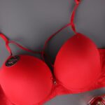 ⁦صدرية مبطنة للنساء لون أحمر⁩ - الصورة ⁦7⁩