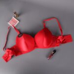 ⁦صدرية مبطنة للنساء لون أحمر⁩ - الصورة ⁦3⁩