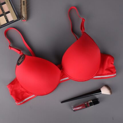 صدرية مبطنة للنساء لون أحمر