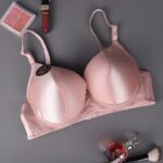 ⁦صدرية مبطنة للنساء لون بيج⁩ - الصورة ⁦2⁩