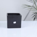 ⁦قوار بورسلان قطعة واحدة لون أسود⁩ - الصورة ⁦3⁩