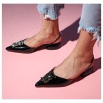 حذاء كعب للنساء لون أسود من Sami Boutique