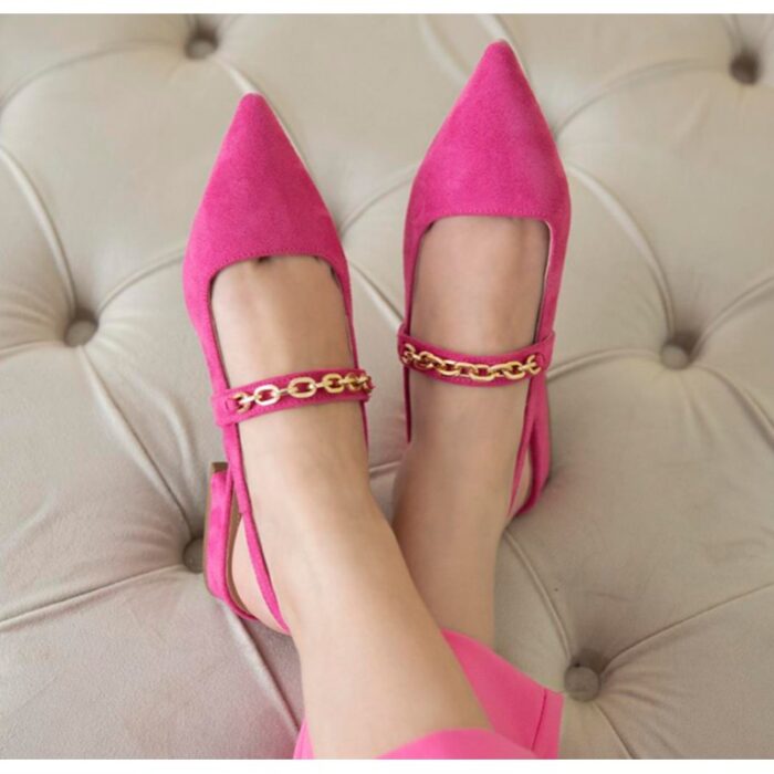 10335794_67dc53bb95959 حذاء كاجوال للنساء لون فوشي من Sami Boutique - الصورة 1