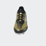 ⁦adidas Unisex' F50 League Messi Firm/Multi-Ground Soccer Cleats Boots - Gold - حذاء اديداس اف 50 ليجا ميسي فيرم ملتي جراوند للجنسين لون ذهبي وابيض⁩ - الصورة ⁦15⁩