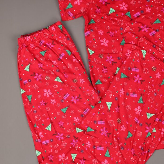 ⁦بجامة ستاتي مورد مكونه من قطعتين بنطلون وتيشيرت قطني لون أحمر⁩ - الصورة ⁦2⁩