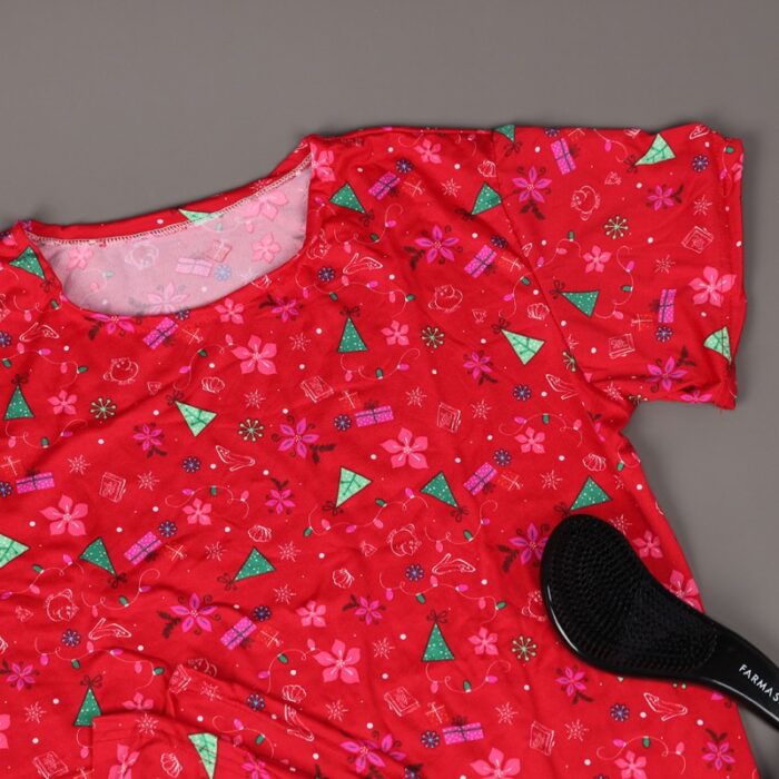 ⁦بجامة ستاتي مورد مكونه من قطعتين بنطلون وتيشيرت قطني لون أحمر⁩ - الصورة ⁦4⁩