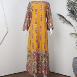 ⁦قميص بيتي للنساء كم طويل لون كموني بتصميم زخارف⁩ - الصورة ⁦3⁩