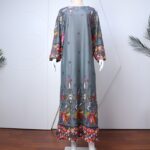 ⁦قميص بيتي للنساء كم طويل لون سكني غامق⁩ - الصورة ⁦2⁩