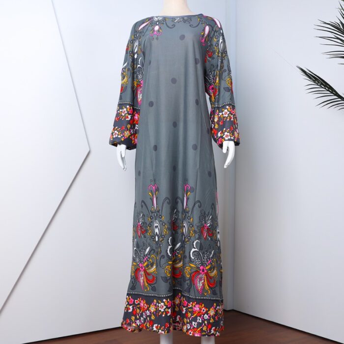 ⁦قميص بيتي للنساء كم طويل لون سكني غامق⁩ - الصورة ⁦4⁩