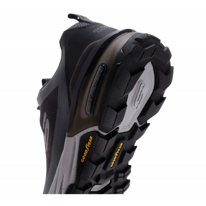 ⁦Skechers Men's Max Protect - Liberated Shoes - حذاء سكيتشرز ماكس بروتكت للرجال لون أسود ورمادي⁩ - الصورة ⁦12⁩