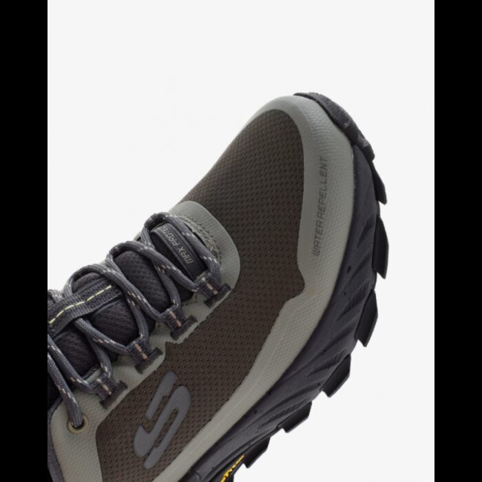 ⁦Skechers Men's Max Protect - Liberated Shoes - حذاء سكيتشرز ماكس بروتكت للرجال لون أسود وزيتي⁩ - الصورة ⁦18⁩