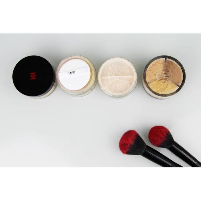 ⁦Delfy Cinema Loose Powder 040 30 g- لوس باودر بثلاث درجات 40 من ديلفي حجم 30 غم⁩ - الصورة ⁦2⁩